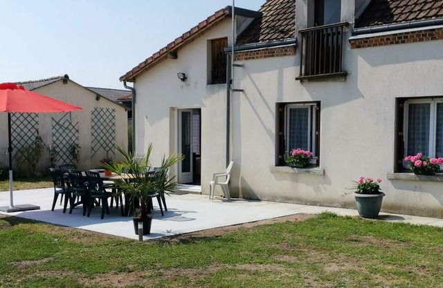 Gite Fontaines-en-Sologne, 3 bedrooms, 6 persons