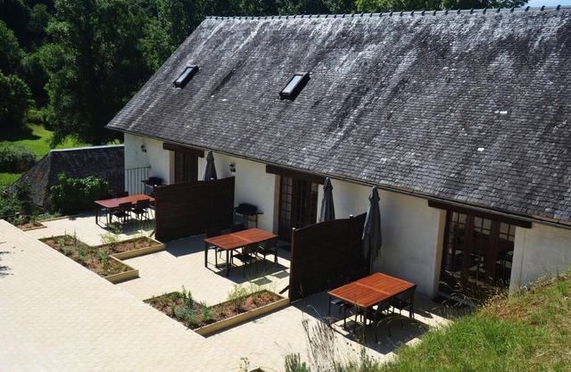 Gite for four people with shared 12 x 6 swimming pool