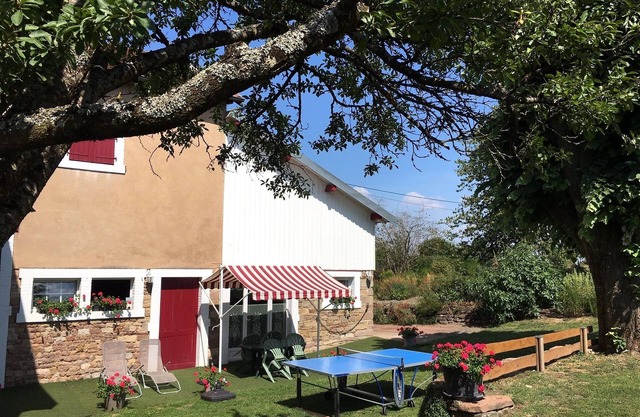 Gite in the Lacs de Pierre-PercÈe country