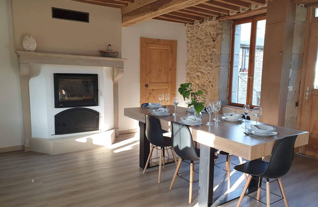 Gîte le Lingoult in the heart of the Morvan Park with Jacuzzi