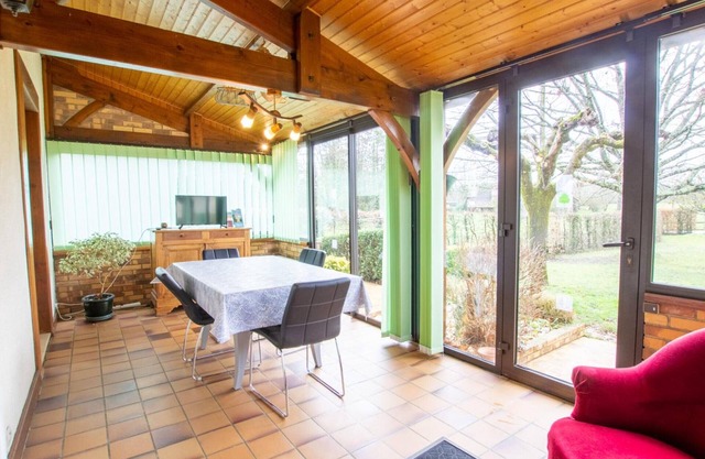 Gite Lamonzie-Saint-Martin, 5 bedrooms, 8 persons