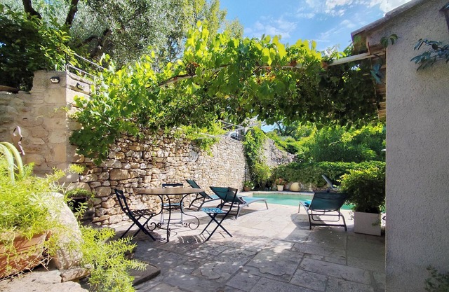 Gite le chat rouge. Charming LOFT. The most beautiful villages in France.