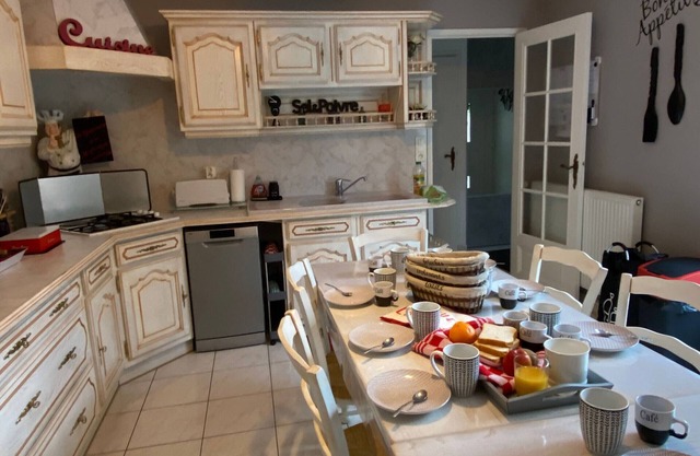 Gite Le Mans, 3 bedrooms, 8 persons