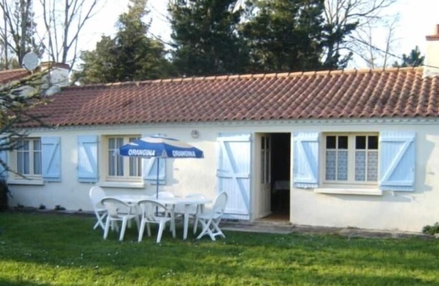 Gite Saint-Hilaire-de-Riez, 2 bedrooms, 4 persons