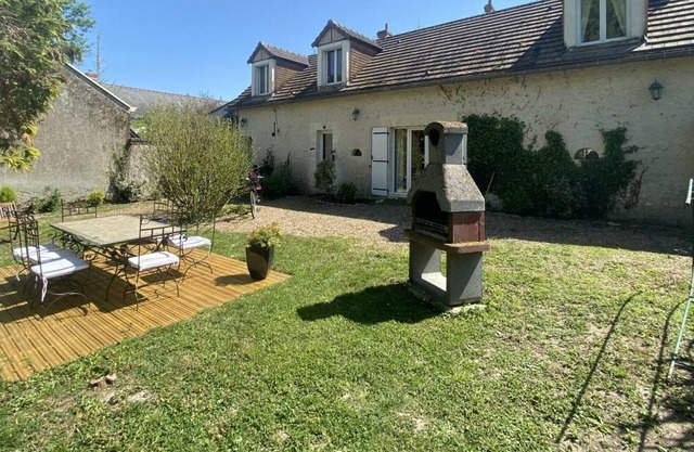Gite Vallières-les-Grandes, 3 bedrooms, 6 persons