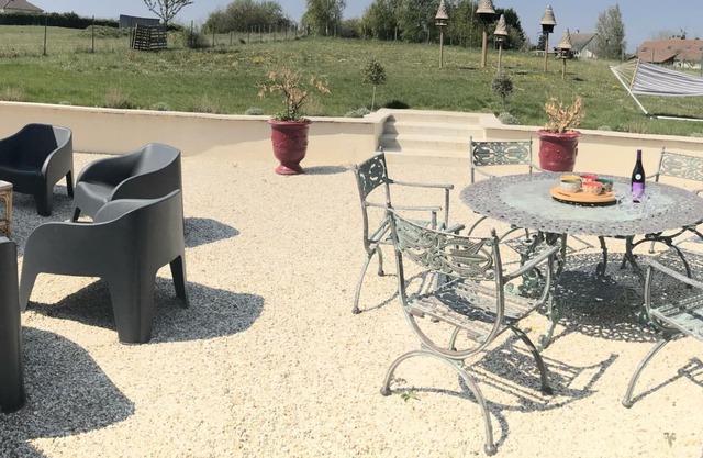Gite Vallières-les-Grandes, 3 bedrooms, 6 persons
