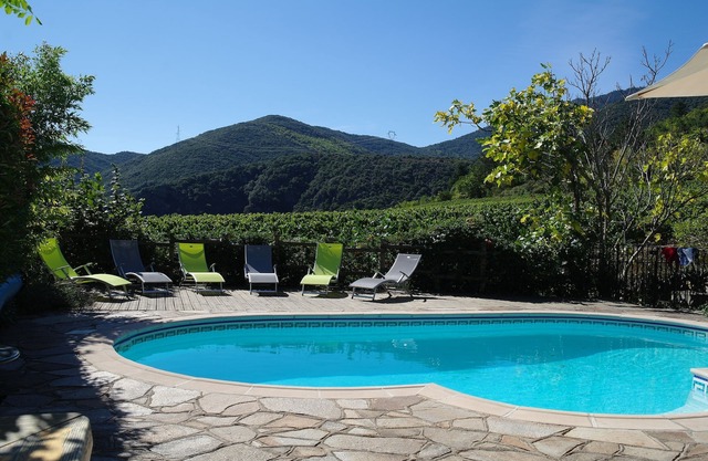 Gite with Private Pool and Sensational Mountain Views