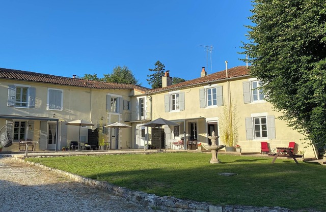 Gites Rue Du Chateau - Three French Styled Cottages