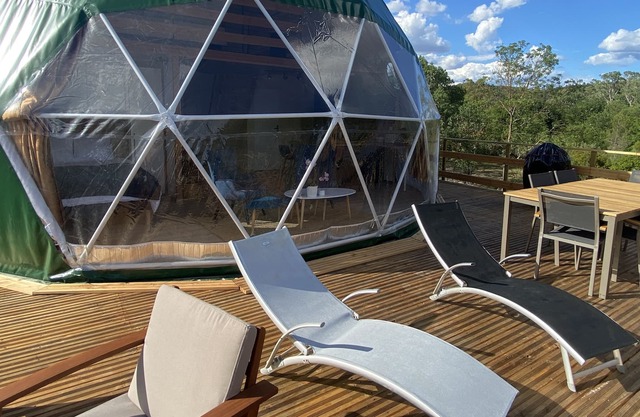 Glamping Dôme les Cigales / Hébergement Insolite