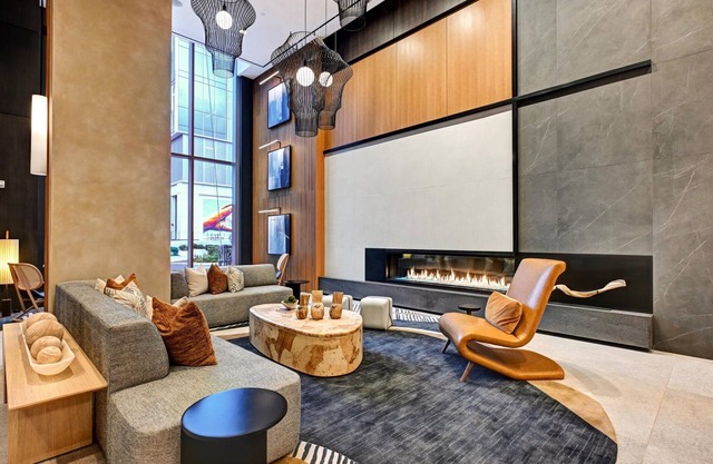 Global Luxury Suites at Town Center