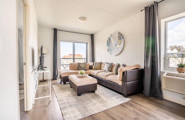 GLOBALSTAY. Downtown Hamilton Apartments