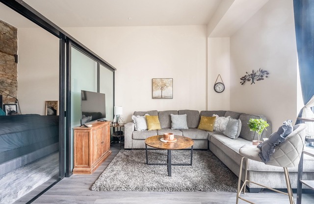 GLOBALSTAY Modern Apartment DT Hamilton