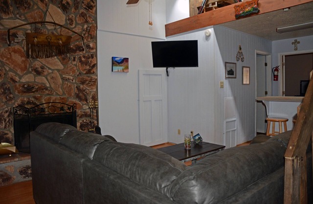 Golden Enchanted Getaway at Angel Fire 2 bedroom 2 bath Condo