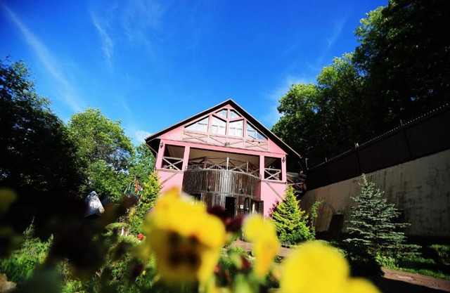 Golden Goose Guest House