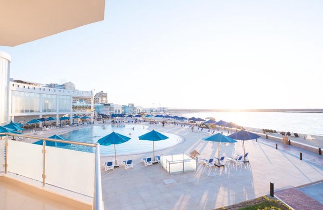 Golden Jewel Beach&Hotel