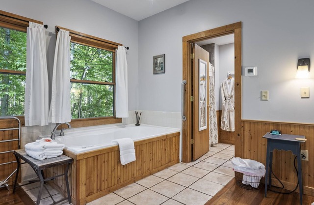 Goldenrod Cottage at The Inn & Spa at Cedar Falls