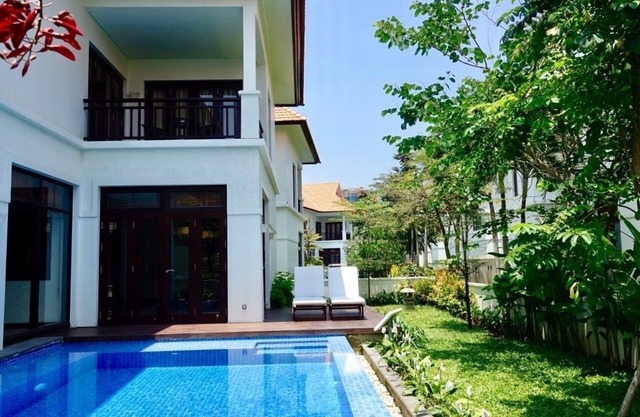 Goldsea 4BR Villa, Furama Villas Da Nang