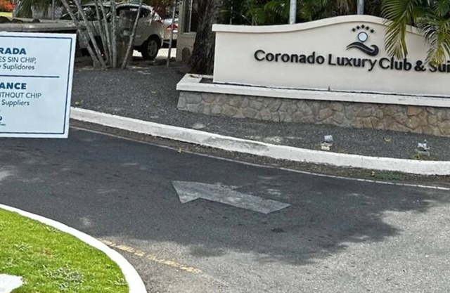 Golf, Beach, Pool, and more in a private suite located in a Luxury Complex.