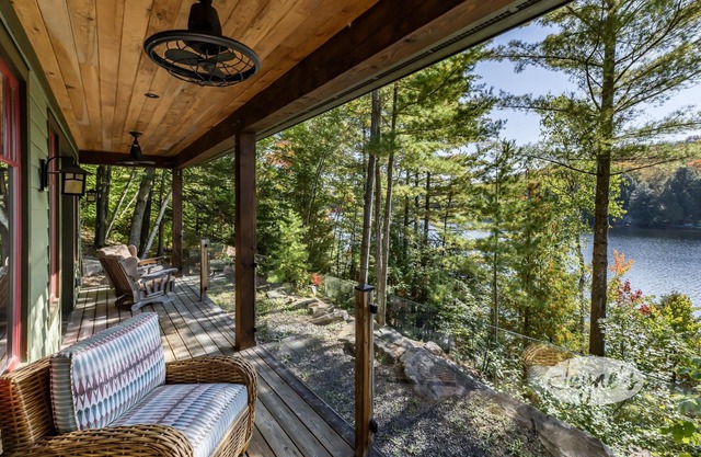 Gorgeous Cottage on Lake Rosseau with Picturesque Views!