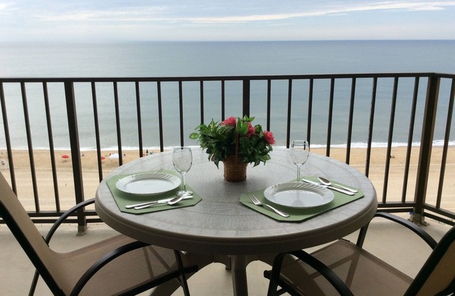 Gorgeous Direct Oceanfront