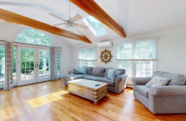 Gorgeous dog-friendly home with private, heated pool, furnished patio, porch