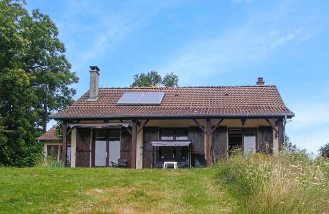 Gorgeous home in St-Hilaires-les-Places