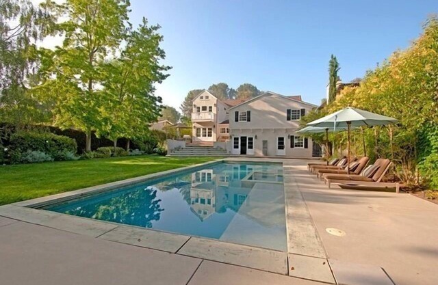 Gorgeous Gated Home with pool in exclusive neighborhood