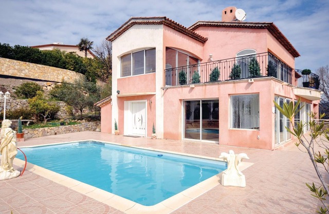 Gorgeous home in Les Adrets with WiFi