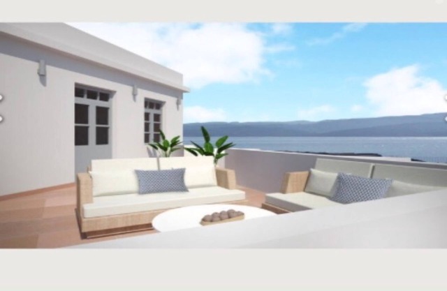 Gorgeous island home with ocean views and access!