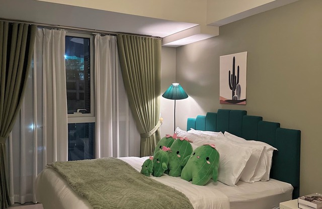 Gorgeous King Size 3BR in Uptown Parksuites BGC