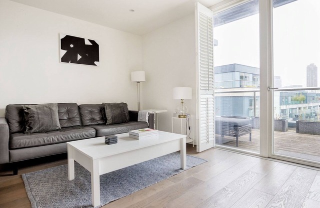 Gorgeous Old Street 2BR, nr Shoreditch & Hoxton, by Blueground