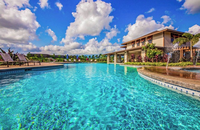 Gorgeous Poipu 5 Bedrooms for 12 with AC!