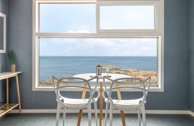 Goseong Napoli House Pension