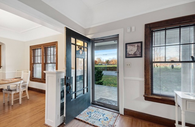 Gourmet Kitchen, King-sized Bed, Charming Ottawa Hills Colonial