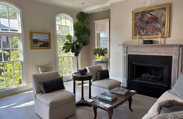 Gracious home in Selborne hamlet of Serenbe for monthly stays