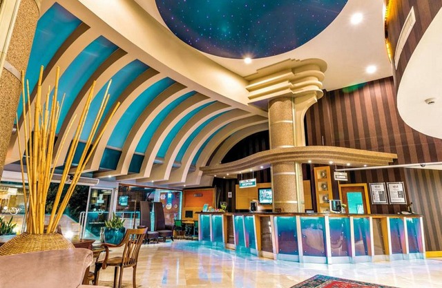 Grand Cettia Hotel
