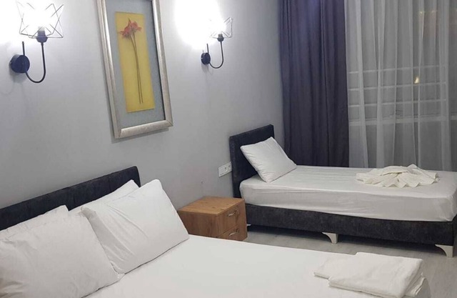 GRAND NİKİ HOTEL