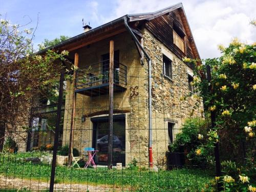Grand studio au calme à la campagne, tout prés de la ville !