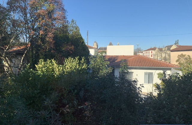 Grand T2/3, au Cœur de Dax, Avec Terrasse