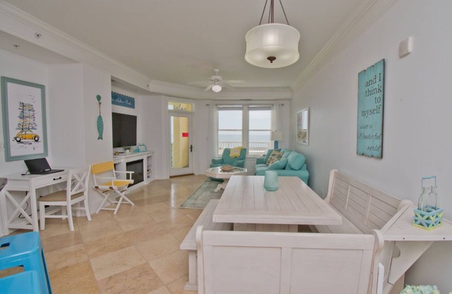 Grande Villas E-2, Oceanfront Condo in Indian Beach, NC!