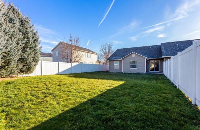 Gray Cloud Townhomes