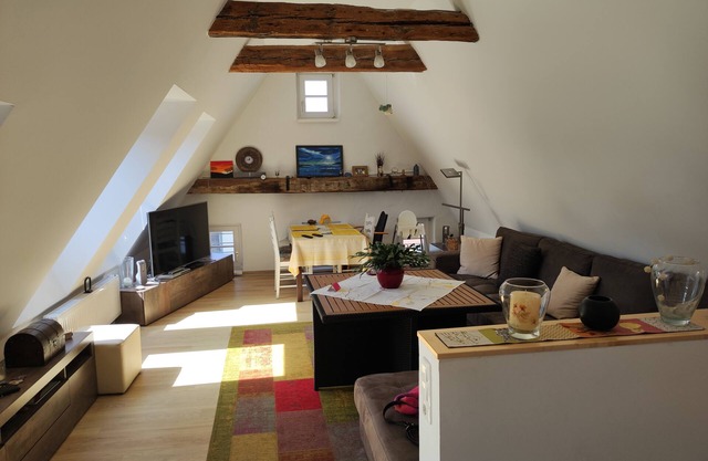 Great 2 floor apartment
