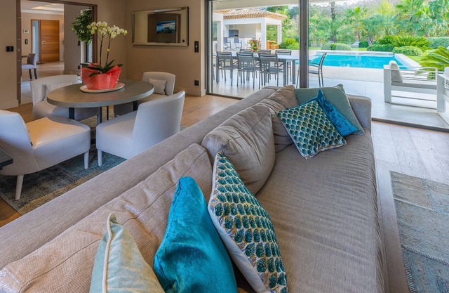 Great Getaway on French Riviera for all year around stay