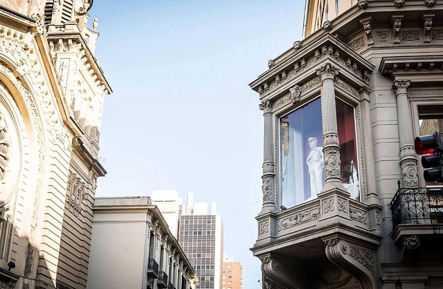 Great Location! Walk to Plaza de Mayo, Casa Rosada & Cabildo | Hotel-Style