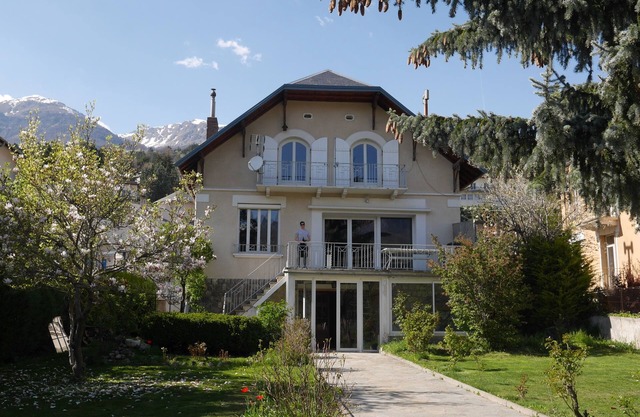 GREAT VILLA EMBRUN/THE ORRES