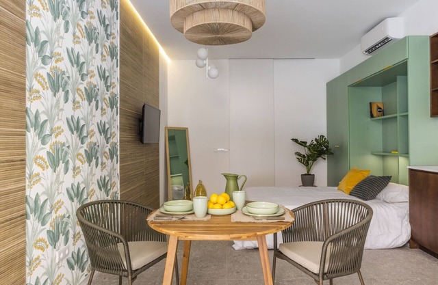 Green by Concept Flats