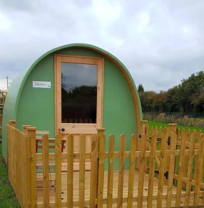 Green Dragon and Kitchen Pod - Sleeps 2 & Parking