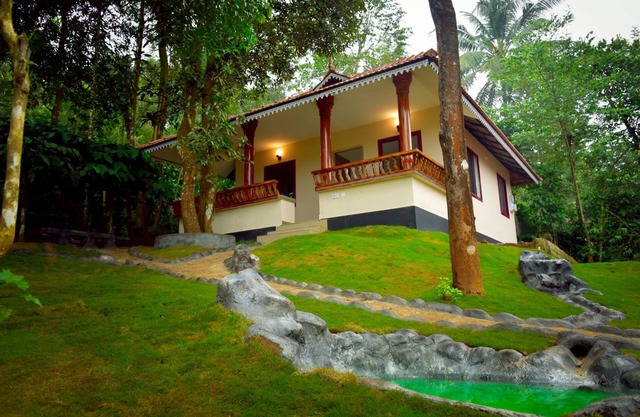 Green Garden Daisy Villa - Double Bed Room