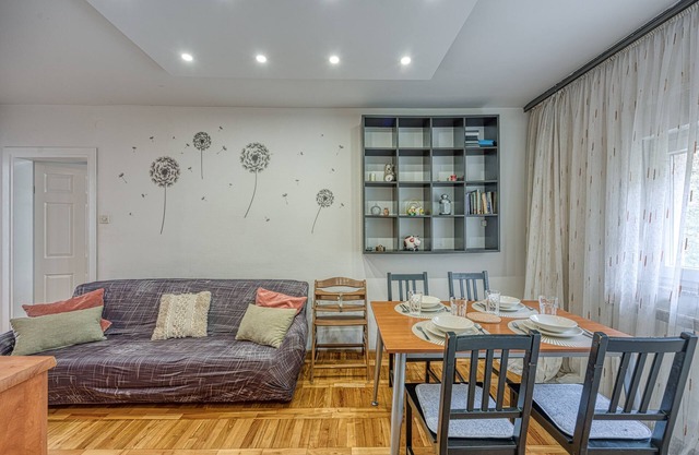 Green Hill Zagreb - Apartment Zen, Zagreb, Croatia