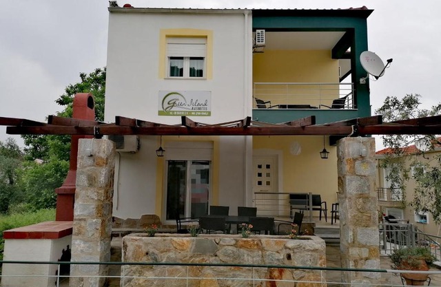 Green Island Residence